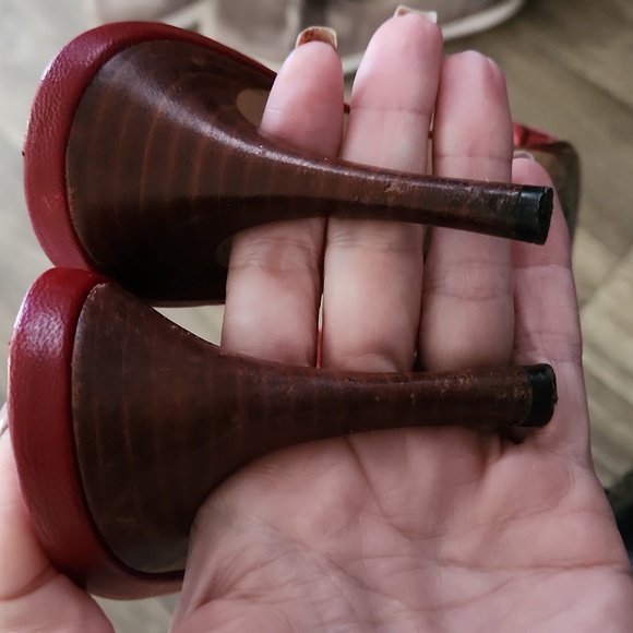 Gucci 'Tess' Original GG Monogram Slip On Heel Red Size 8 1/2 B - Picture 13 of 16